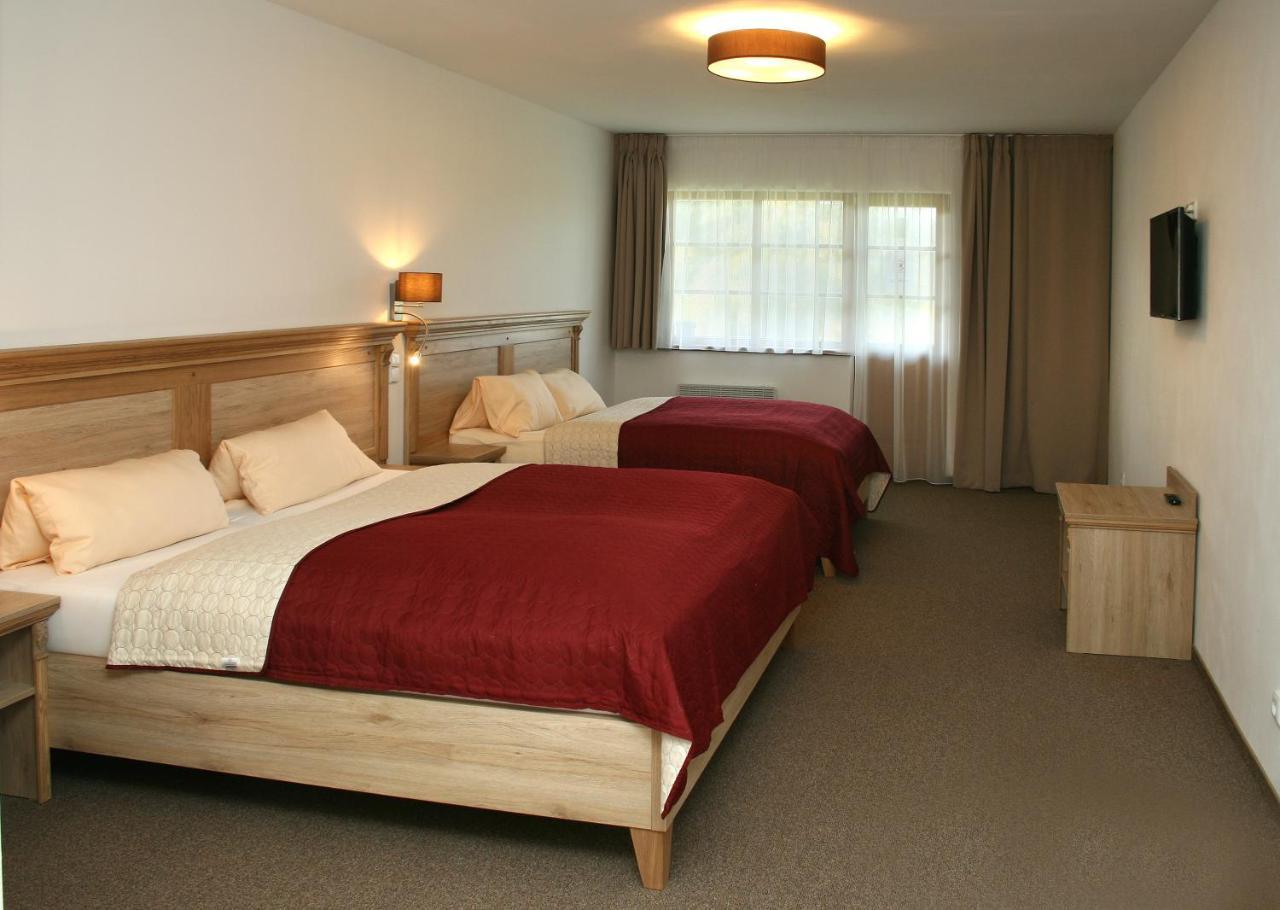 Hotel Resort Stein Хеб Екстер'єр фото